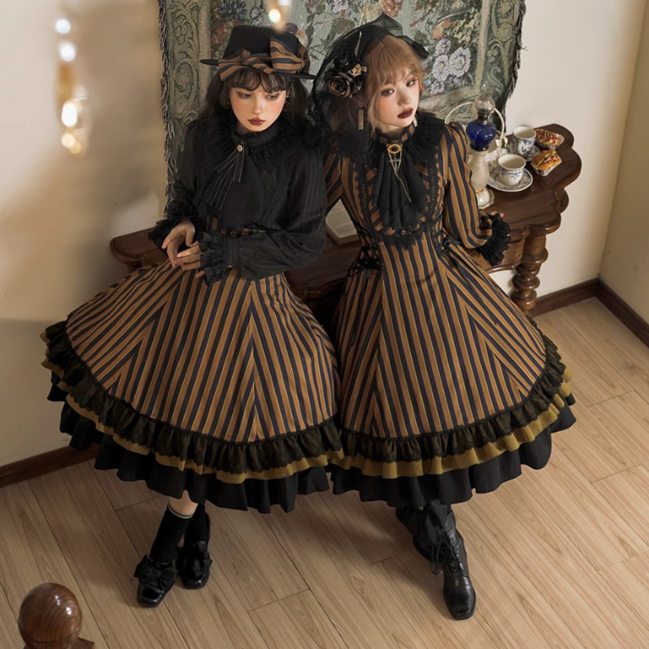 天使と悪魔 サブカル系 ファッション ゴスロリ ドレス ストライプ柄 ガーリー 甘め 原宿ファッション 地雷系 量産型 ゴシック Y2K |  天使と悪魔 サブカル系ファッション SEASONZ～サブカル系、地雷系、アイドル衣装専門～