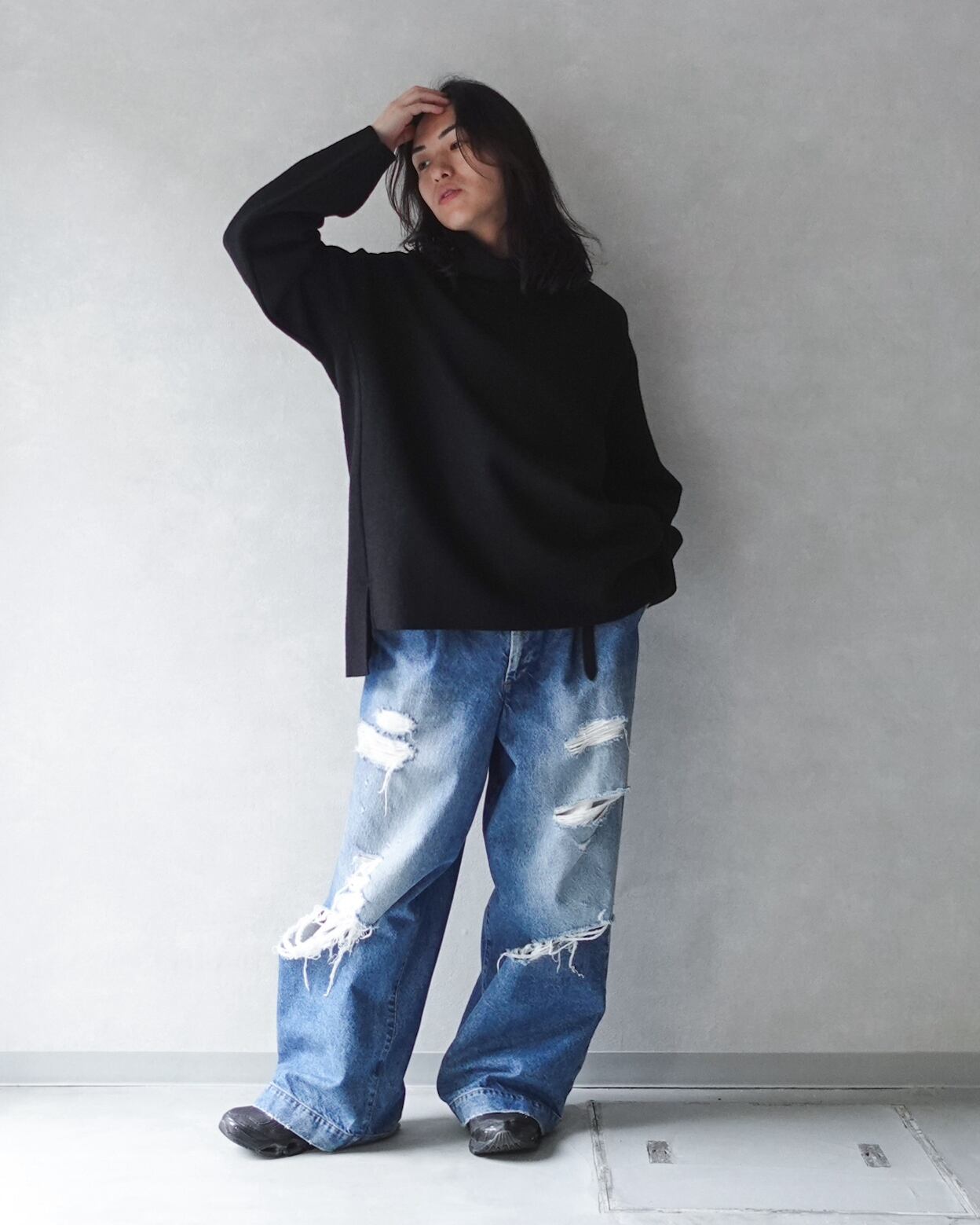 VOAAOV COMPRESSED WOOL Hi-Neck Pullover BLACK | Pay ID