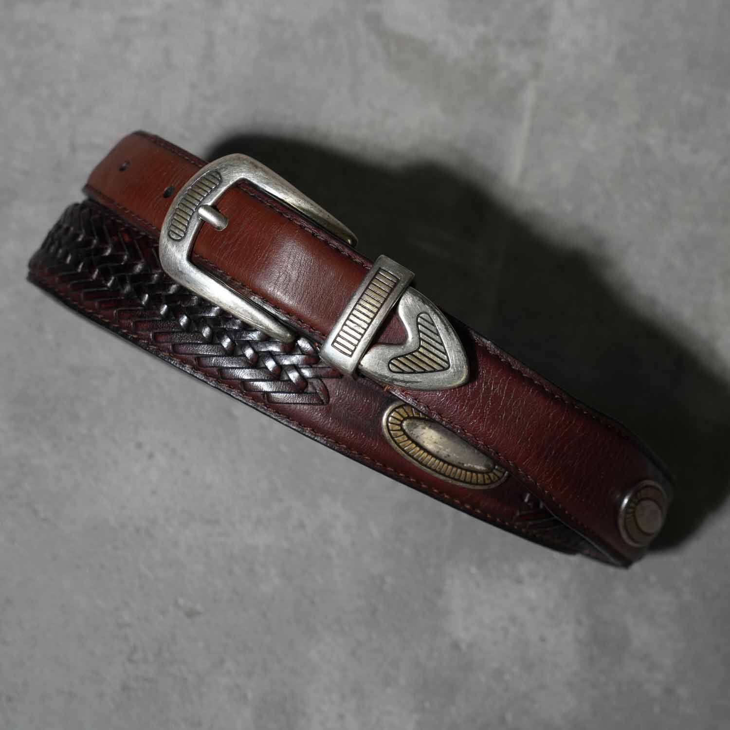 ビンテージレザーコンチョベルト 90s～ FOSSIL Leather Woven Concho Belt / フォッシル レザーコンチョ