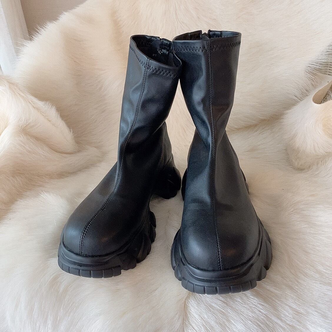 Platform short boots/ Black(10月上旬頃発送予定)