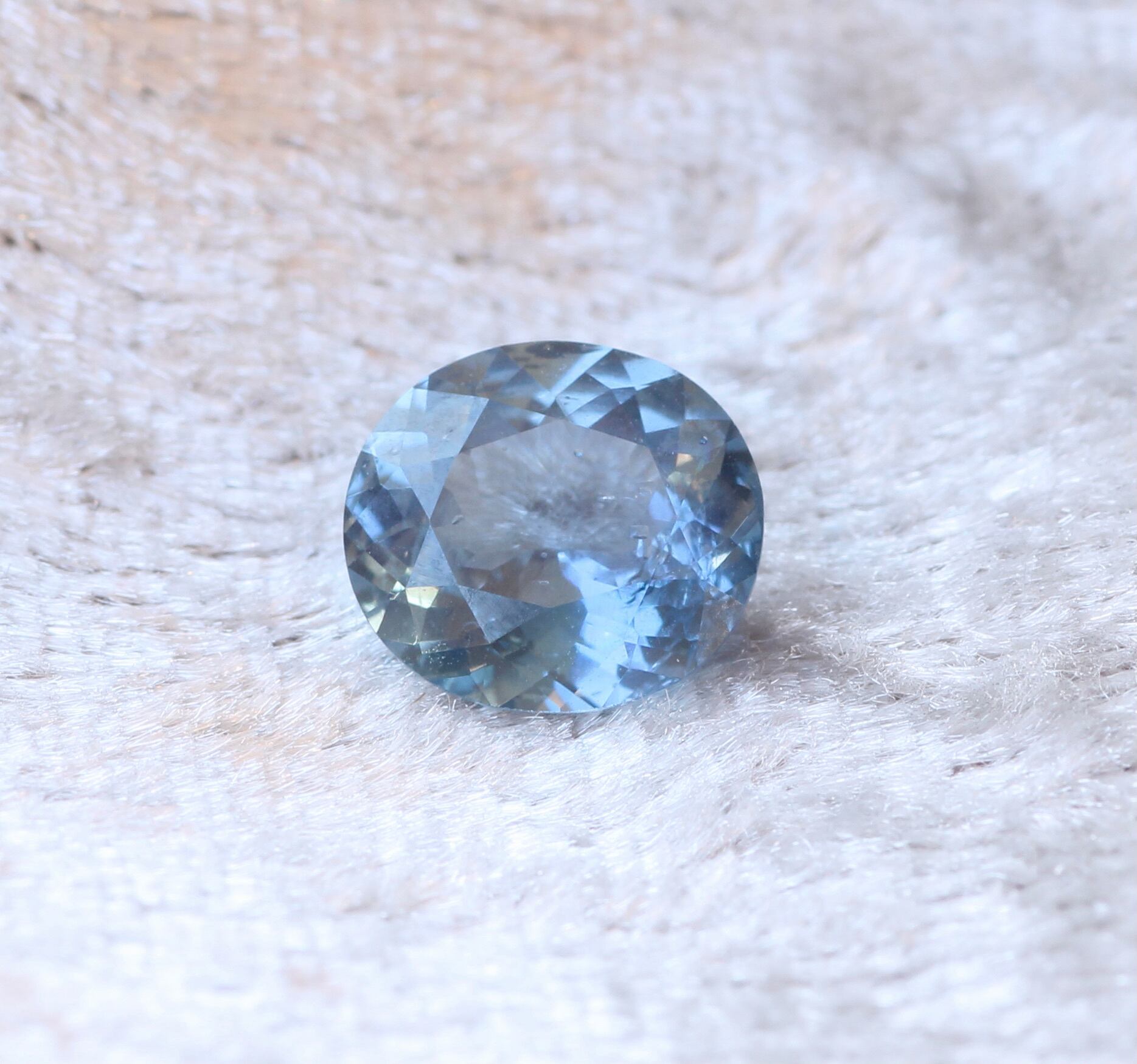 ブルーサファイア1.06ct Blue Sapphire ほんわかした空みたいなブルーサファイア 1.36ct | パトラ・ジェム