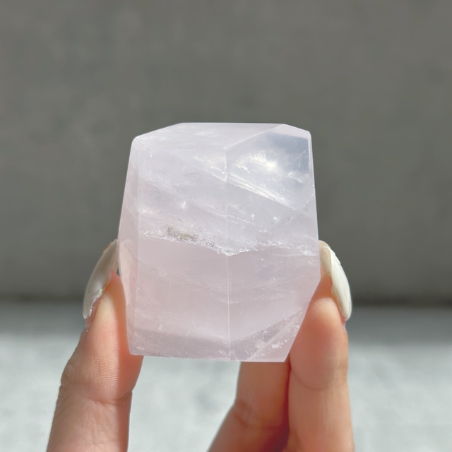 ブラジル産ローズクォーツ フリーフォーム05◇ Rose Quartz ◇天然石・鉱物・パワーストーン