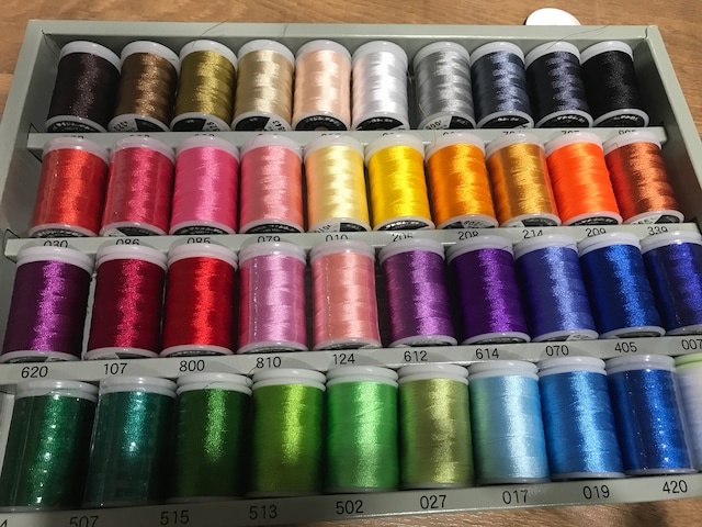刺繍糸のカラーサンプル