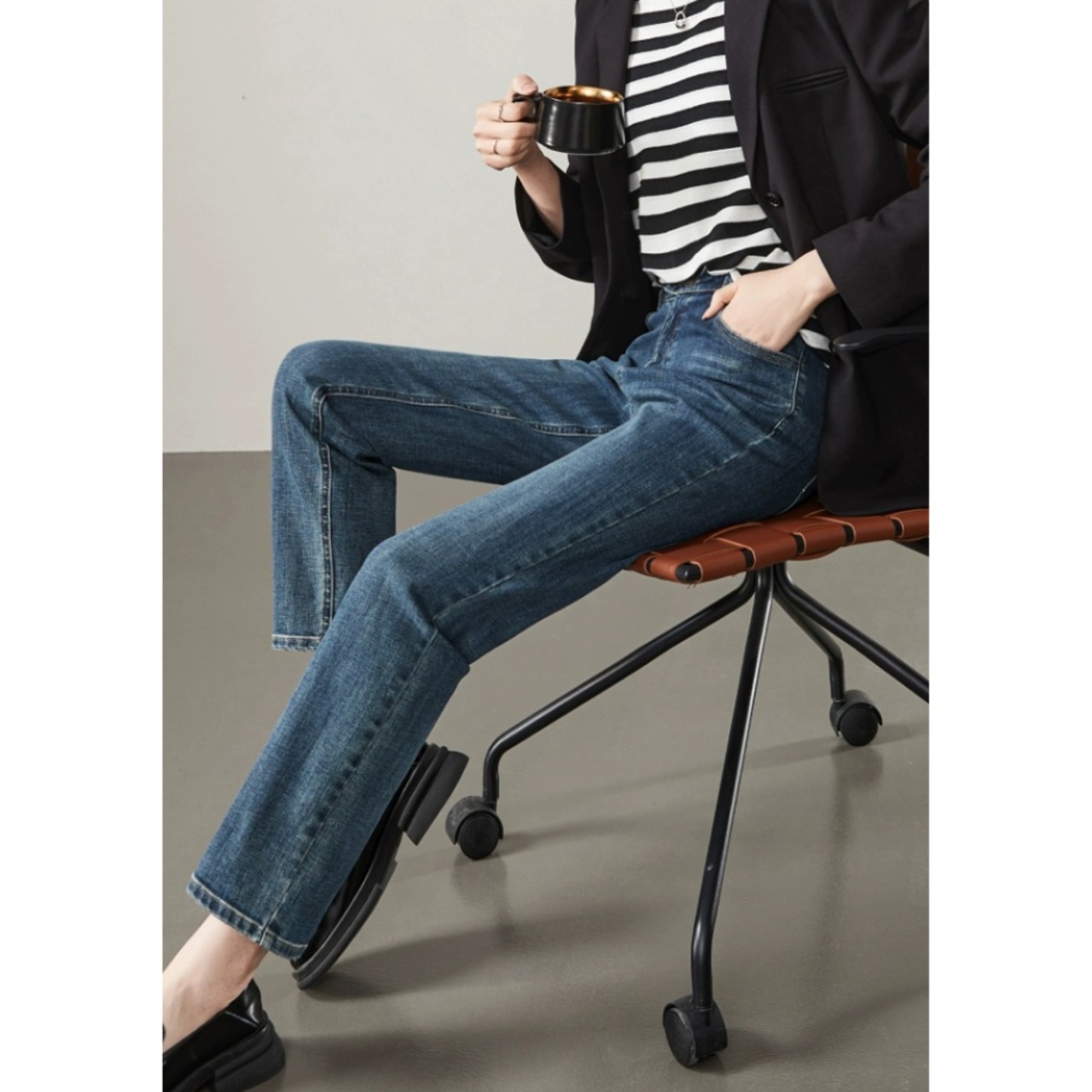 ストレートデニムパンツ 2color W01356