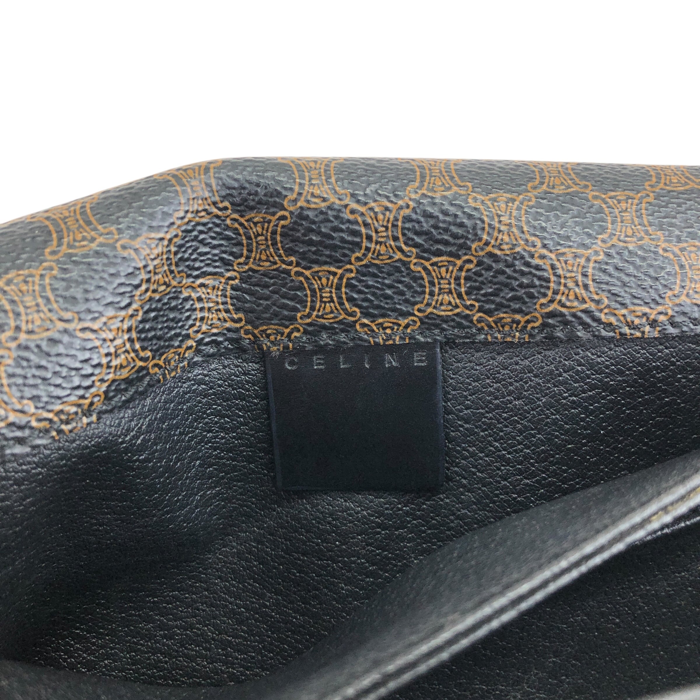 CELINE セリーヌ マカダム ショルダーバッグ ブラック フロント