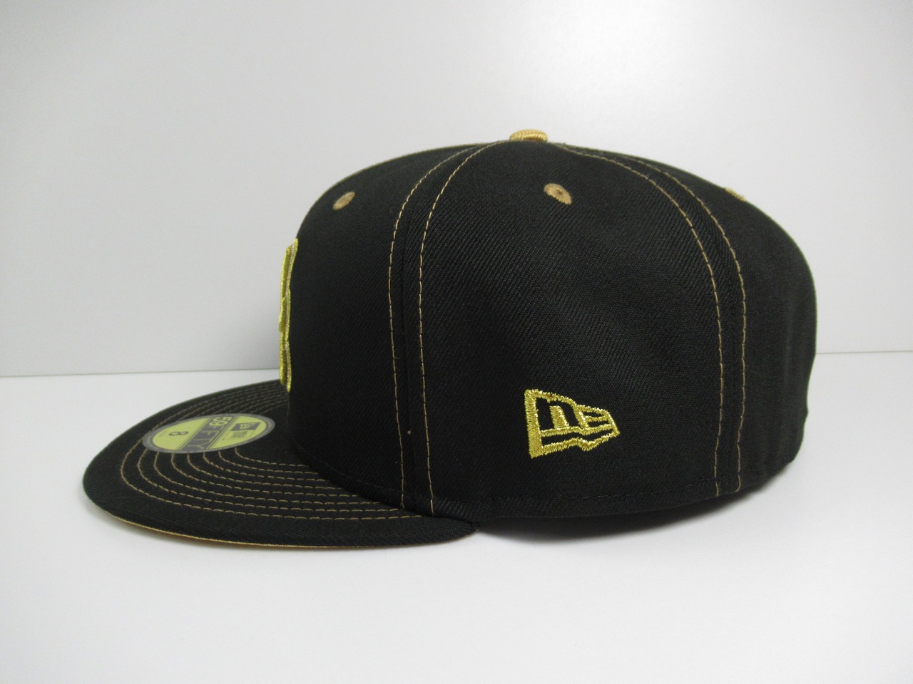 Exclusive NEW ERA 59fifty Atlanta Braves　アトランタ・ブレーブス　Black