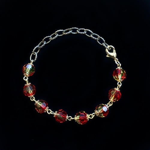 Bicolored beads & chain bracelet