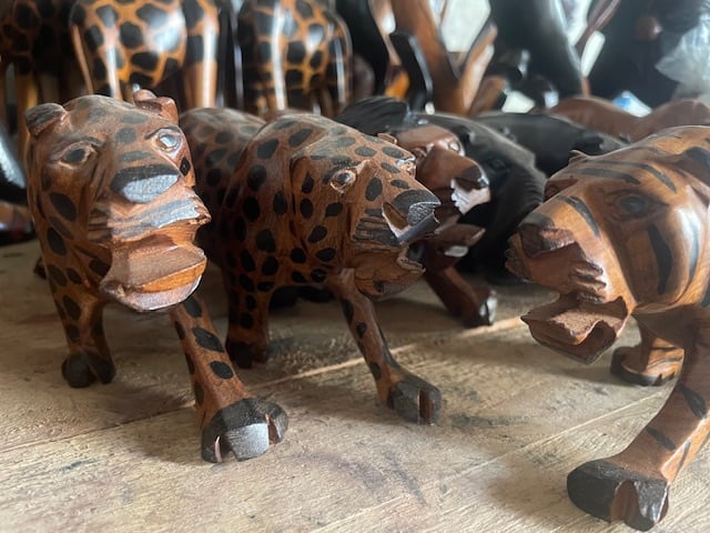 NEW【セネガル木彫り】動物（小）＜卸向け商品＞ | TERANGA SHOP from