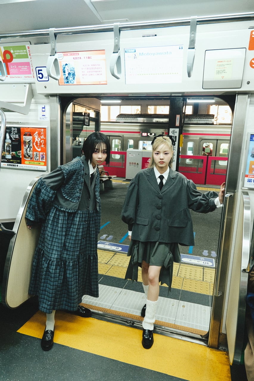 パフスリーブジャケット　BLACK