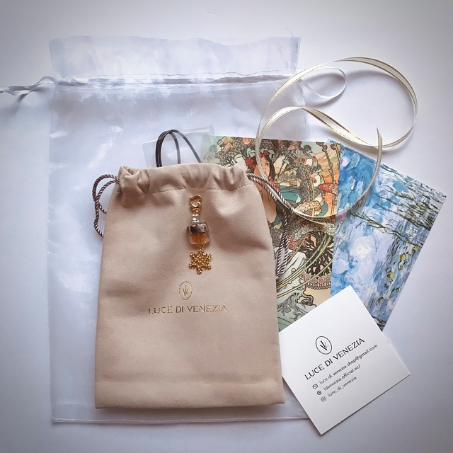 レッド&ホワイトストライプネックレス