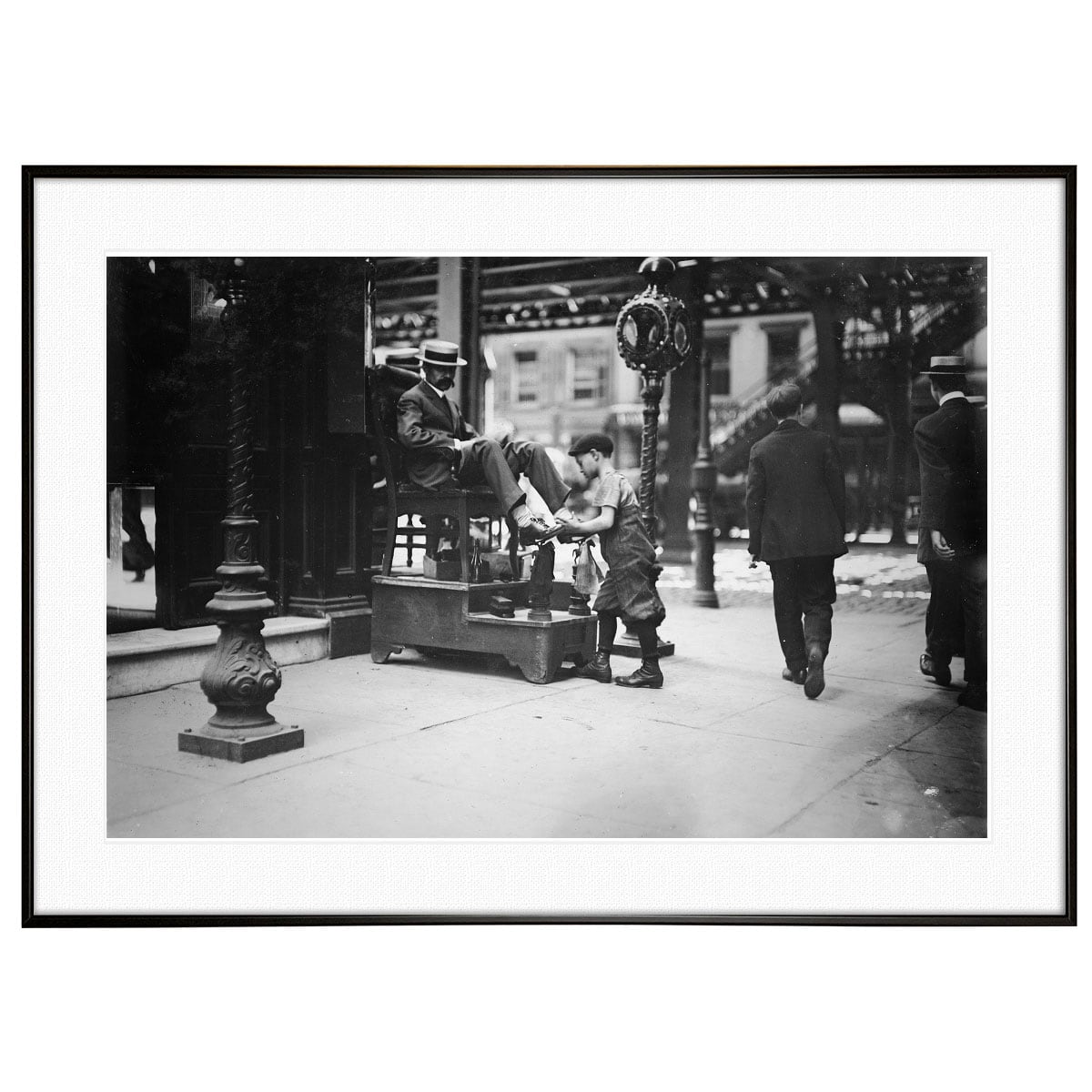 人物写真 1910年 アメリカニューヨークで靴磨きをする少年 インテリア