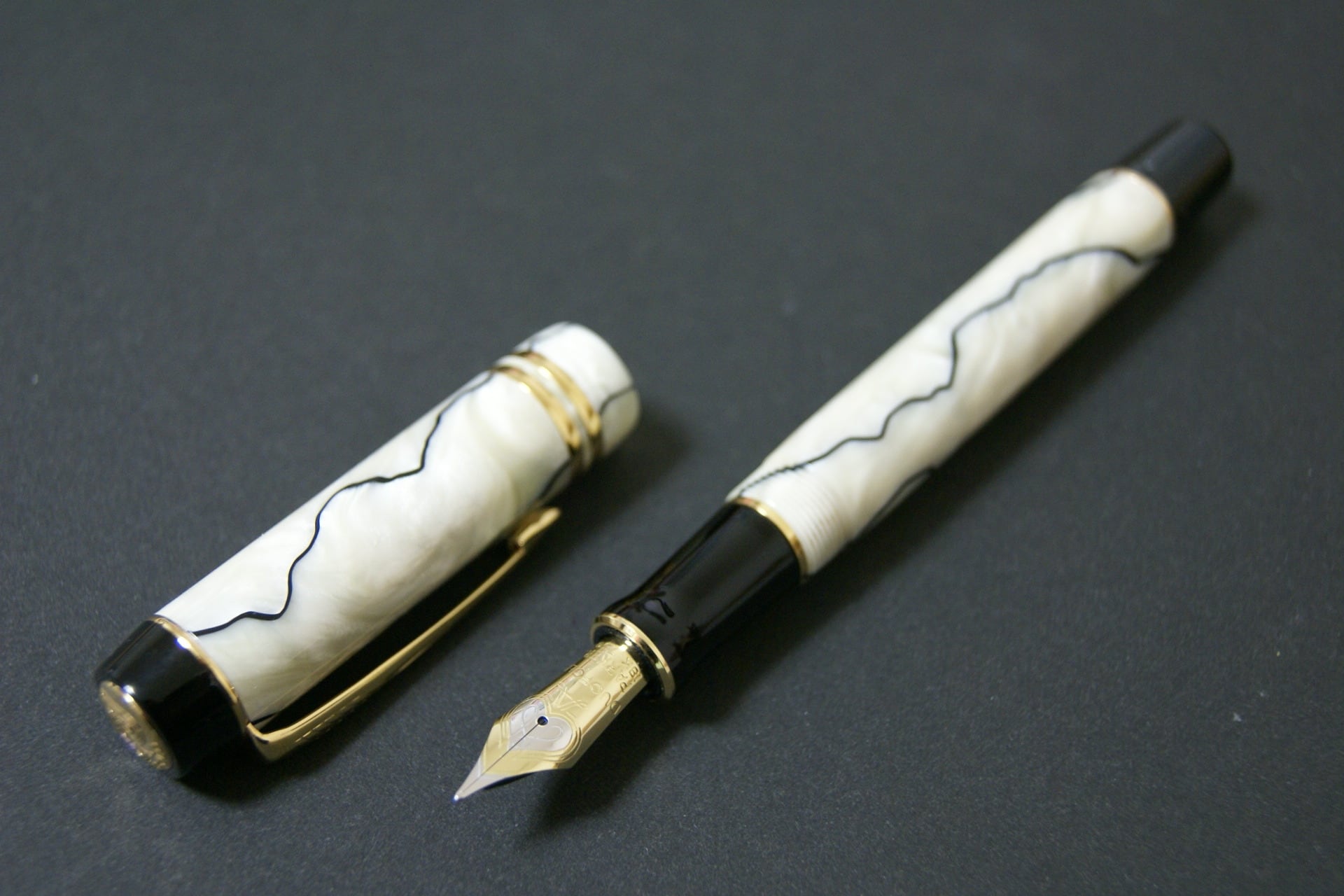 パーカー デュオホールド センテニアル PARKER DUOFOLD CENTENNIAL 18K