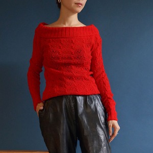 80’s-90's Red Hand Made Off Shoulder Knit ※※