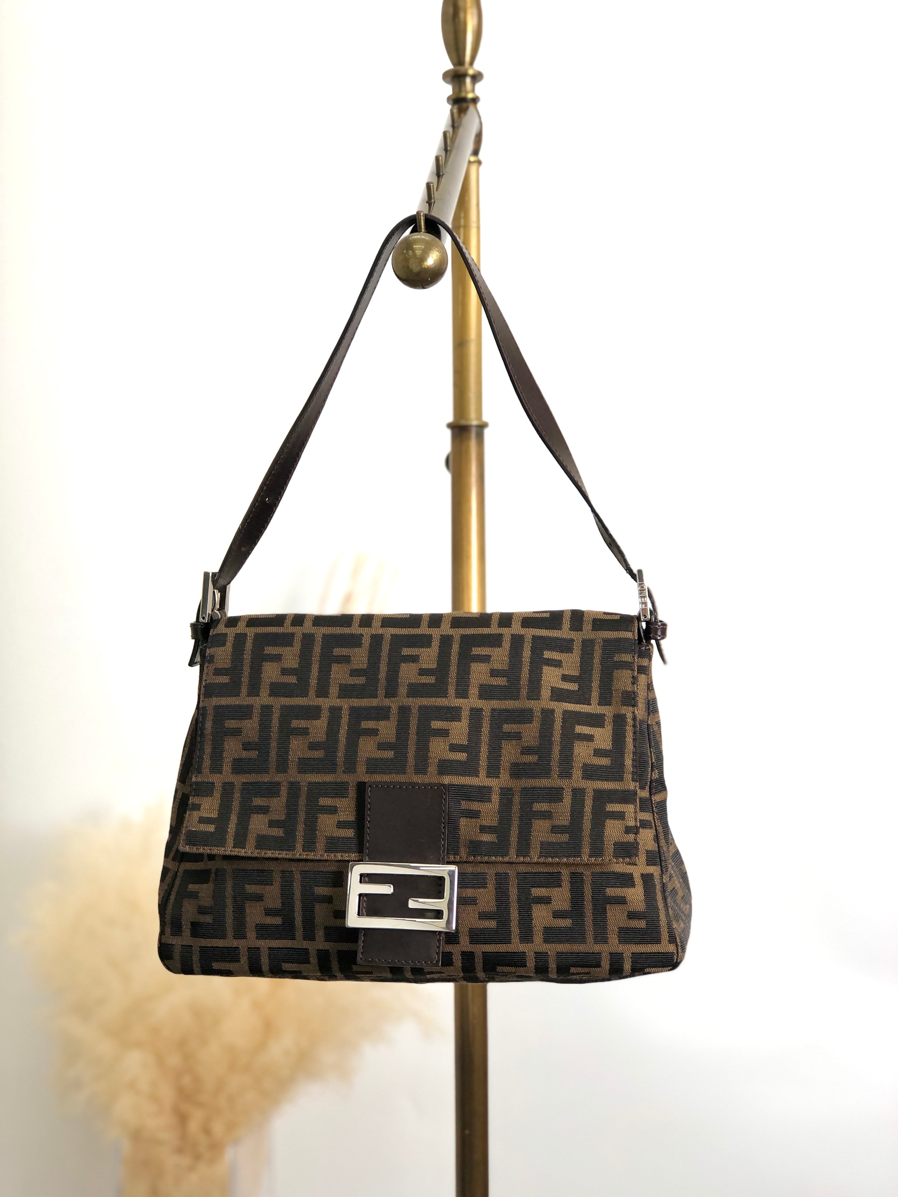 FENDI | VintageShop solo FENDI | VintageShop solo
