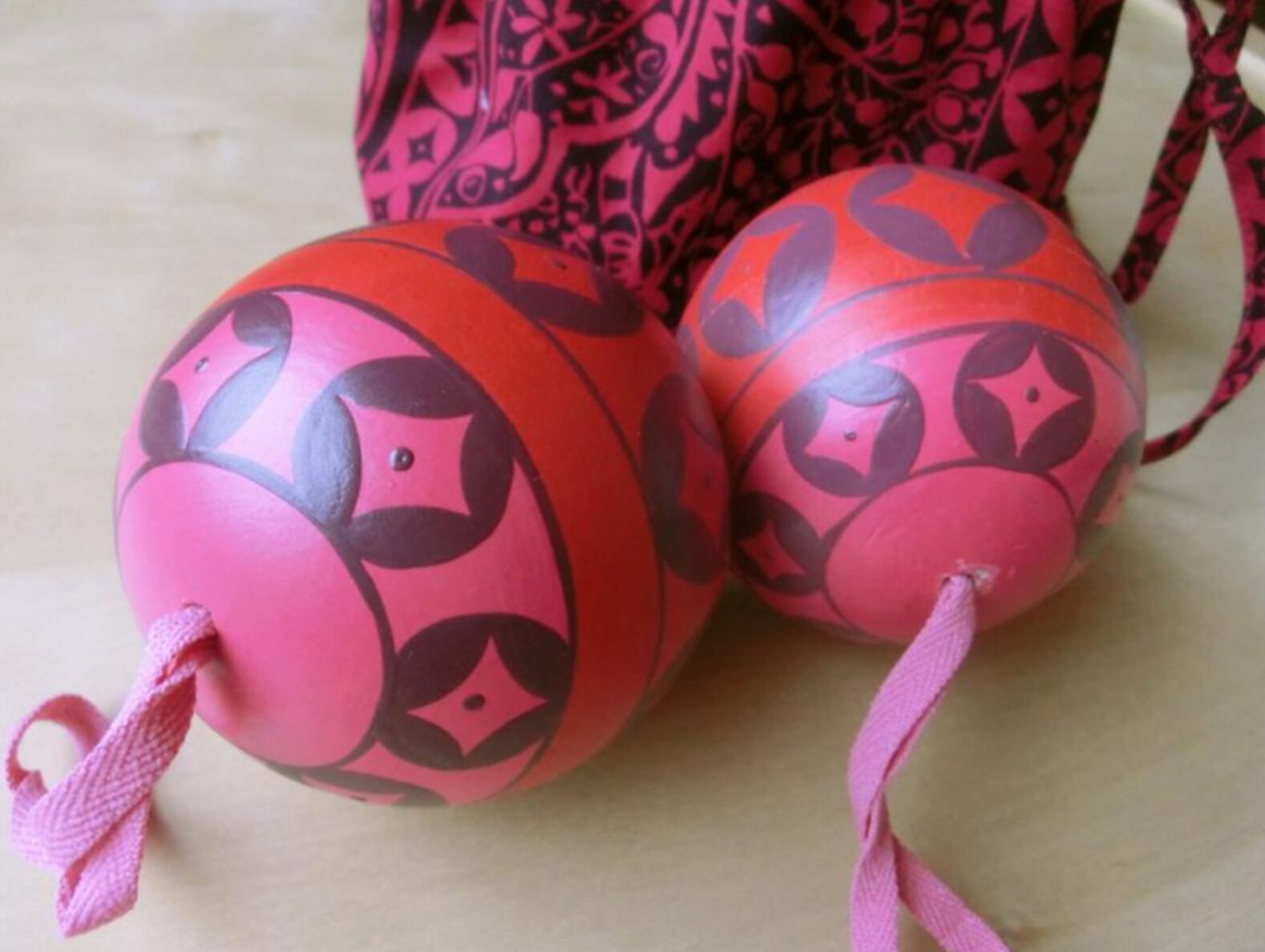 marimekko マリメッコ 木製クリスマスオーナメント シルバー 全2色