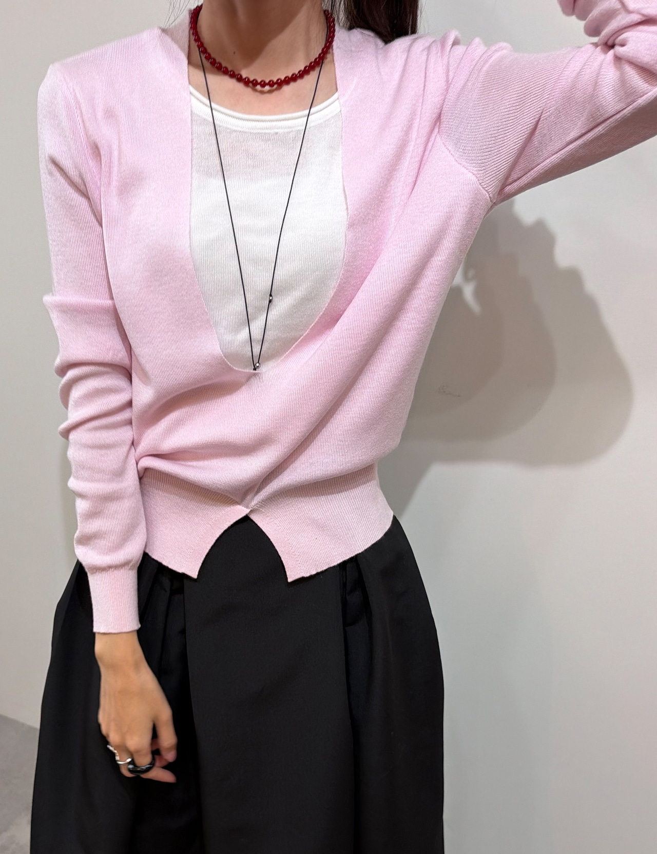【新作5%OFF・3日間】Deep-Vneck Layered Knit_2colors