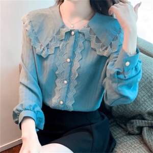 【送料無料】 トップス ブラウス 袖あり 長袖 クルーネック えり付き Aライン フレア ロング丈 レース 薄手生地 かわいい 大人可愛い 大人女子 こなれ感 シンプル カジュアル 大人 上品 おしゃれ お洒落 ラフ コンサバ エレガント フェミニン ガーリー 無地 春 20代 30代 レディース 女性 デート お出かけ お茶会 女子会 休日 演奏会 授業参観 着回し プチプライス デイリーユース 普段使い オルチャン 韓国系 ファッション 定番アイテム 着痩せ インスタ映え