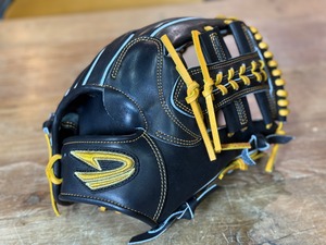 D-Quest 硬式内野用 161型S ブラック×タン