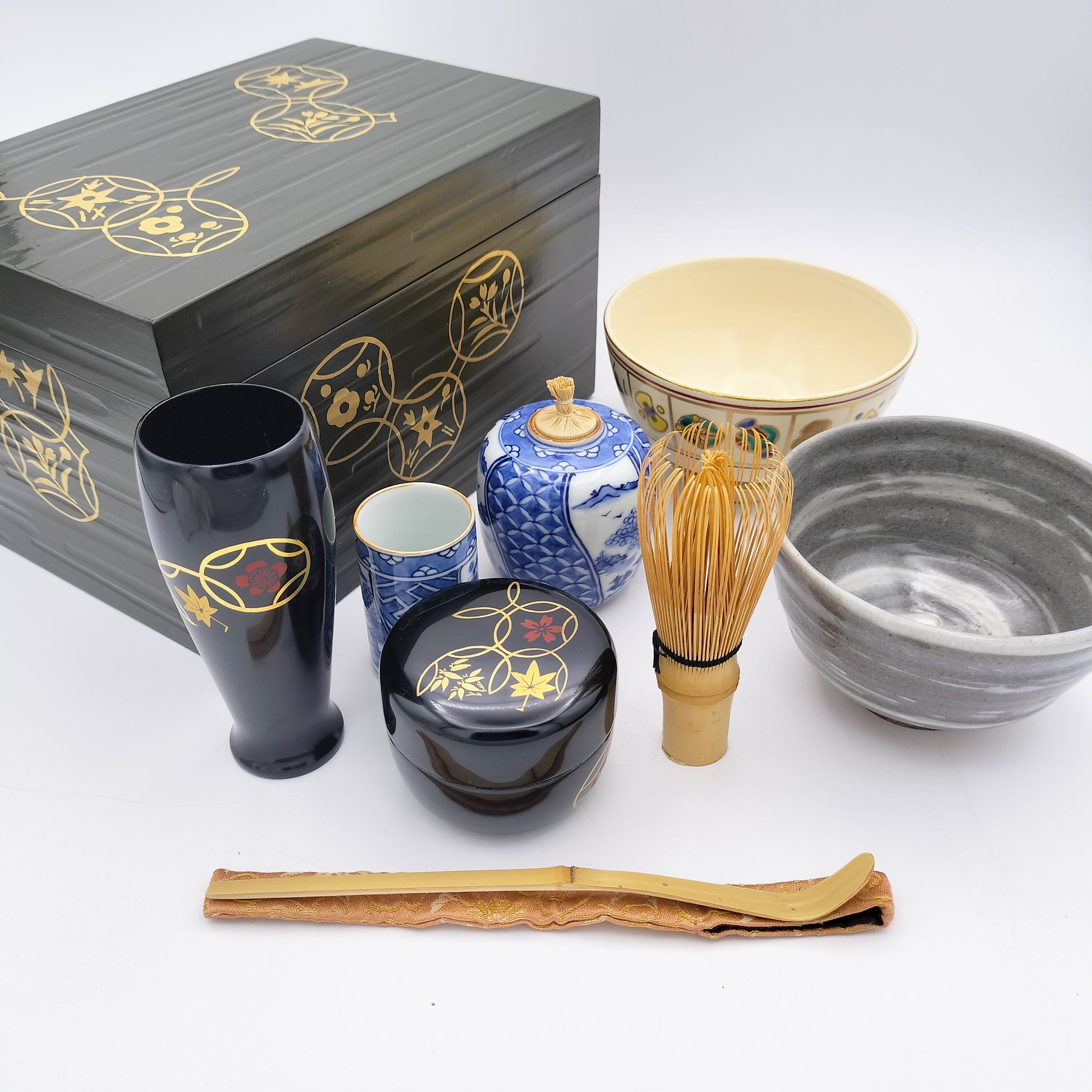 茶碗【新作】 淡桃色黄交趾 蝶 山本一如・作 | Pay ID 茶碗【新作】 淡桃色黄交趾 蝶 山本一如・作 | Pay ID
