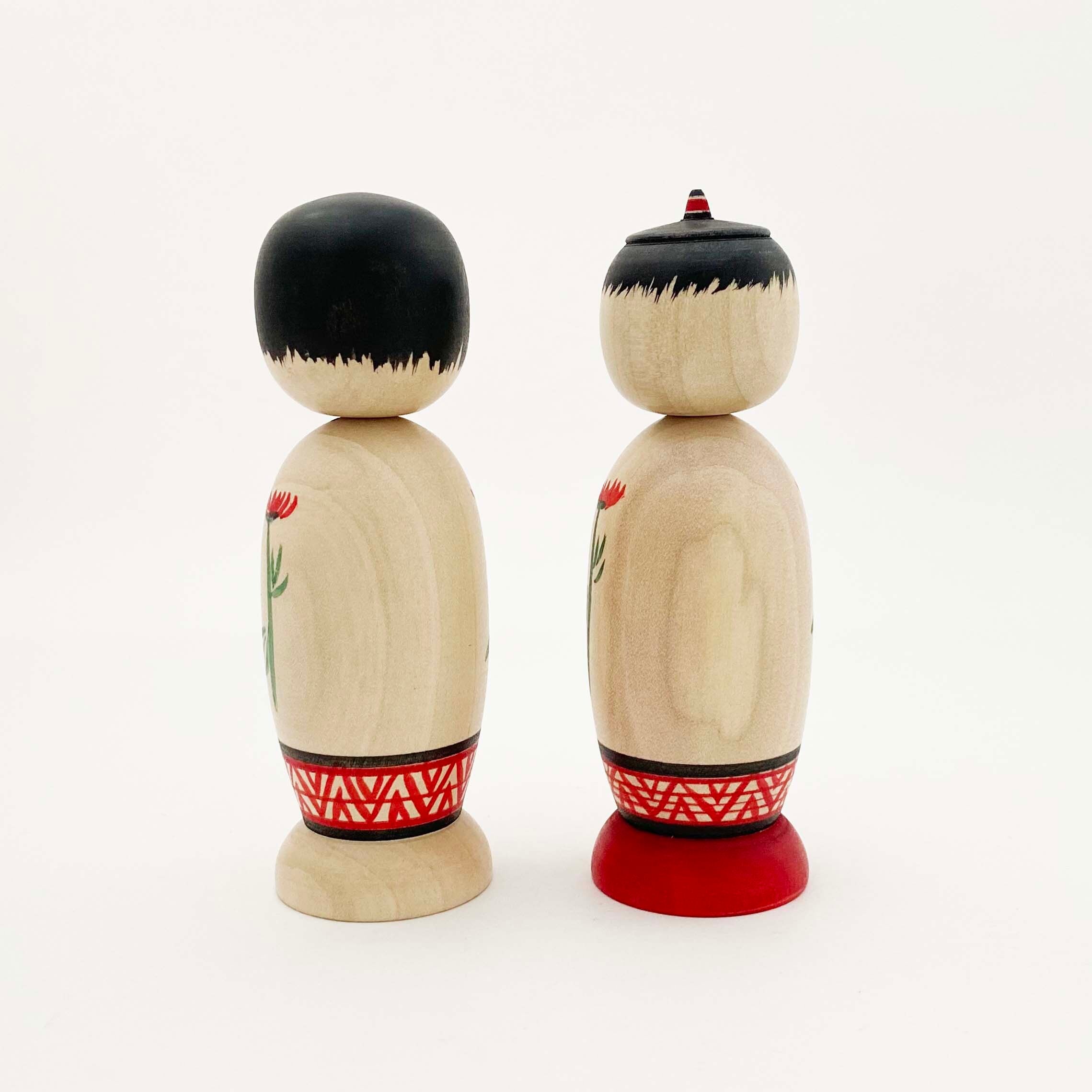 うさぎ抱っこ こけし（遠刈田系 / 小笠原義雄工人）