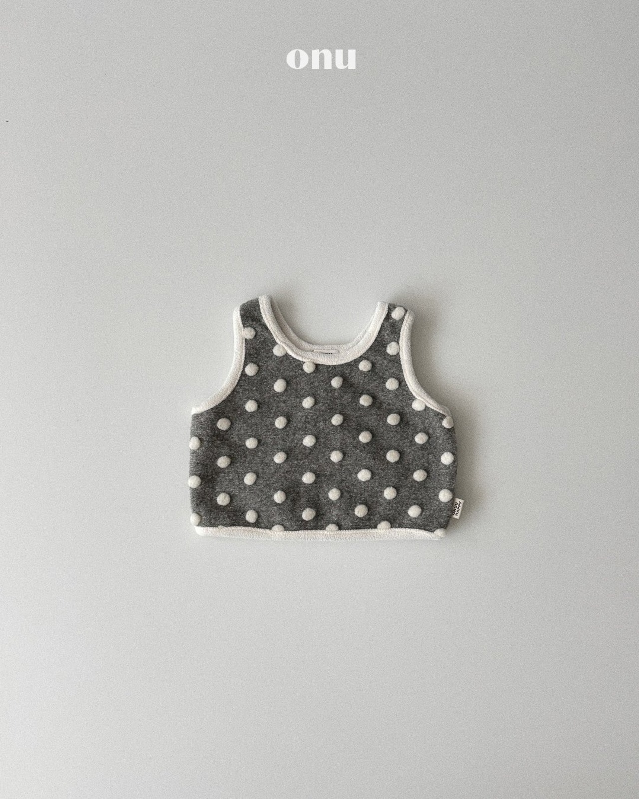 ONU［取寄］wool pompom vest 26winter