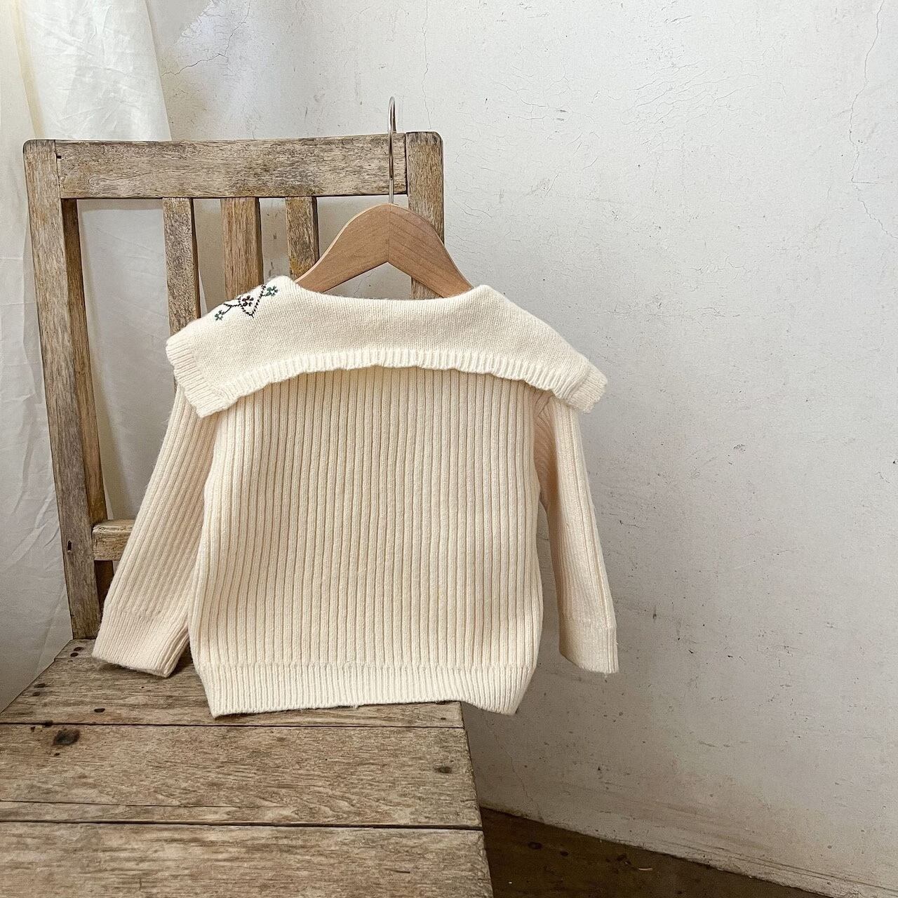 送料無料☆予約商品】刺繍襟ニットカーディガン 秋冬 ニット ベビー