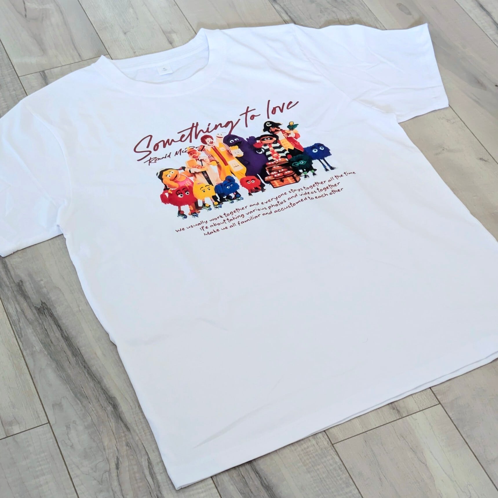 McDonald's ( マクドナルド )】『 Something to love 』Tシャツ