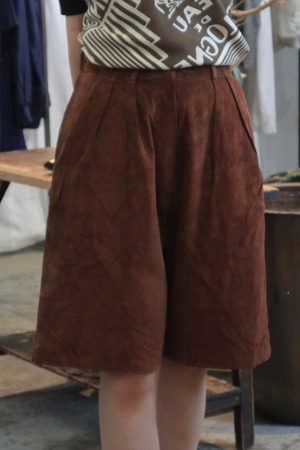 80s-90s suède leather short pants