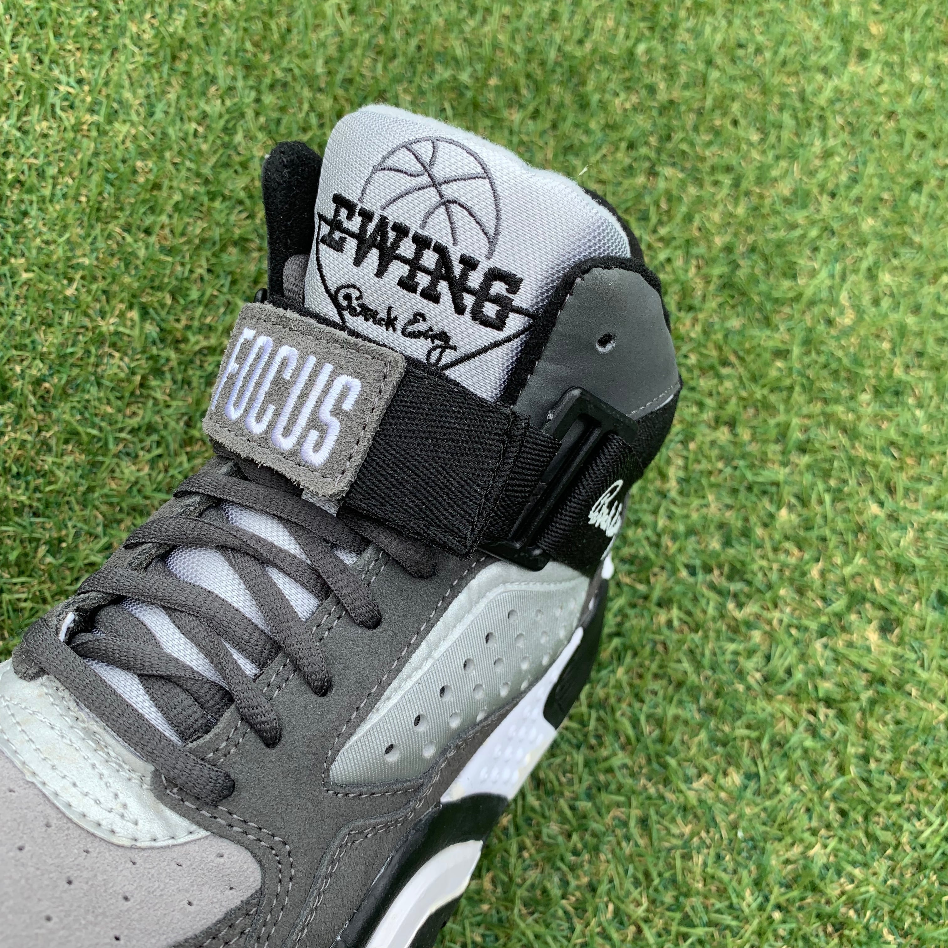 ewing フォーカス　10 NBA グレー　パトリック　ユーイング　us EWING ATHLETICS EWING FOCUS ユーイングアスレチックス ユーイング