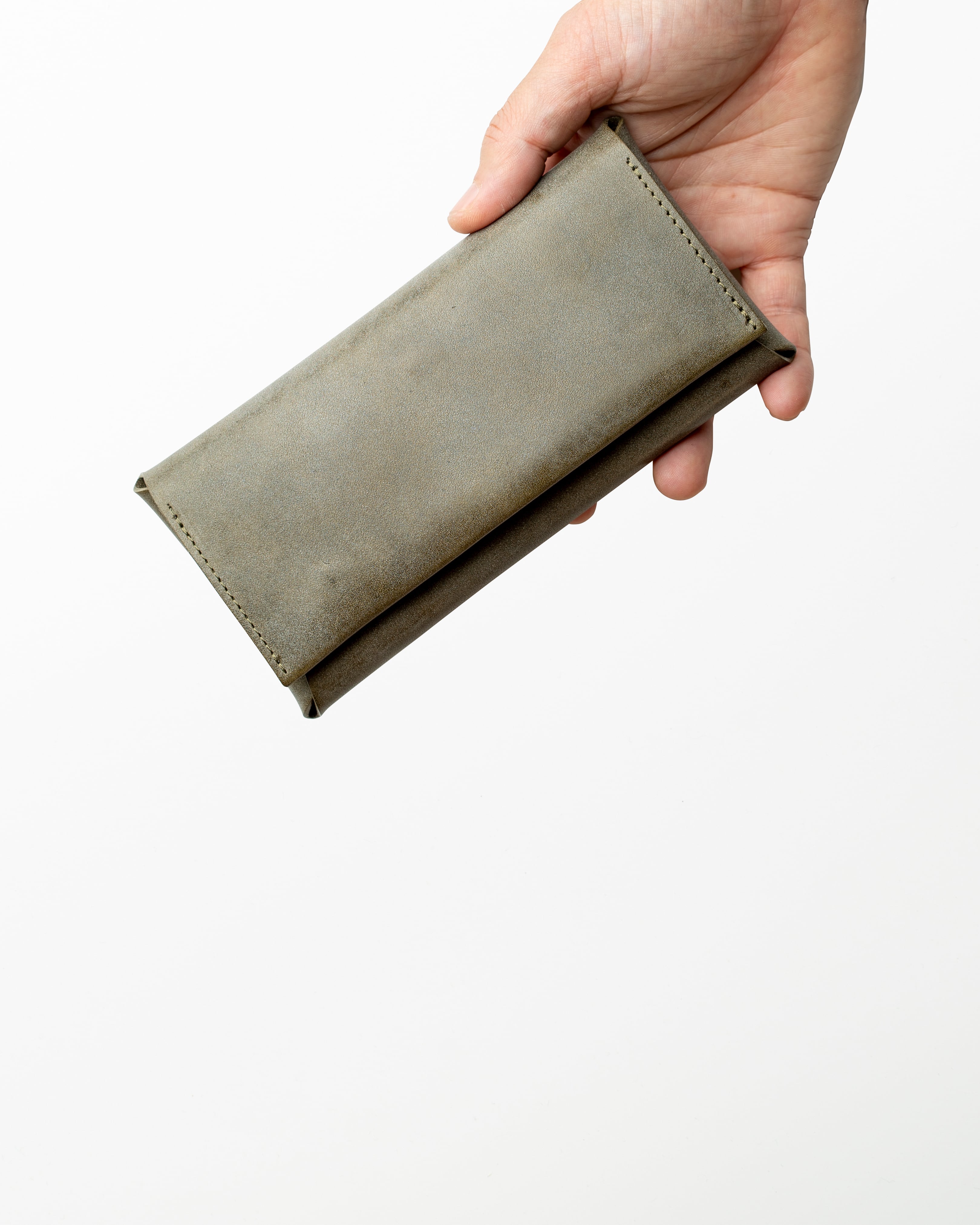 コンパクト設計の長財布 LONG WALLET / OLIVE [限定色] | FABRIK