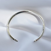 "HINERI" Silver950 Bangle Small