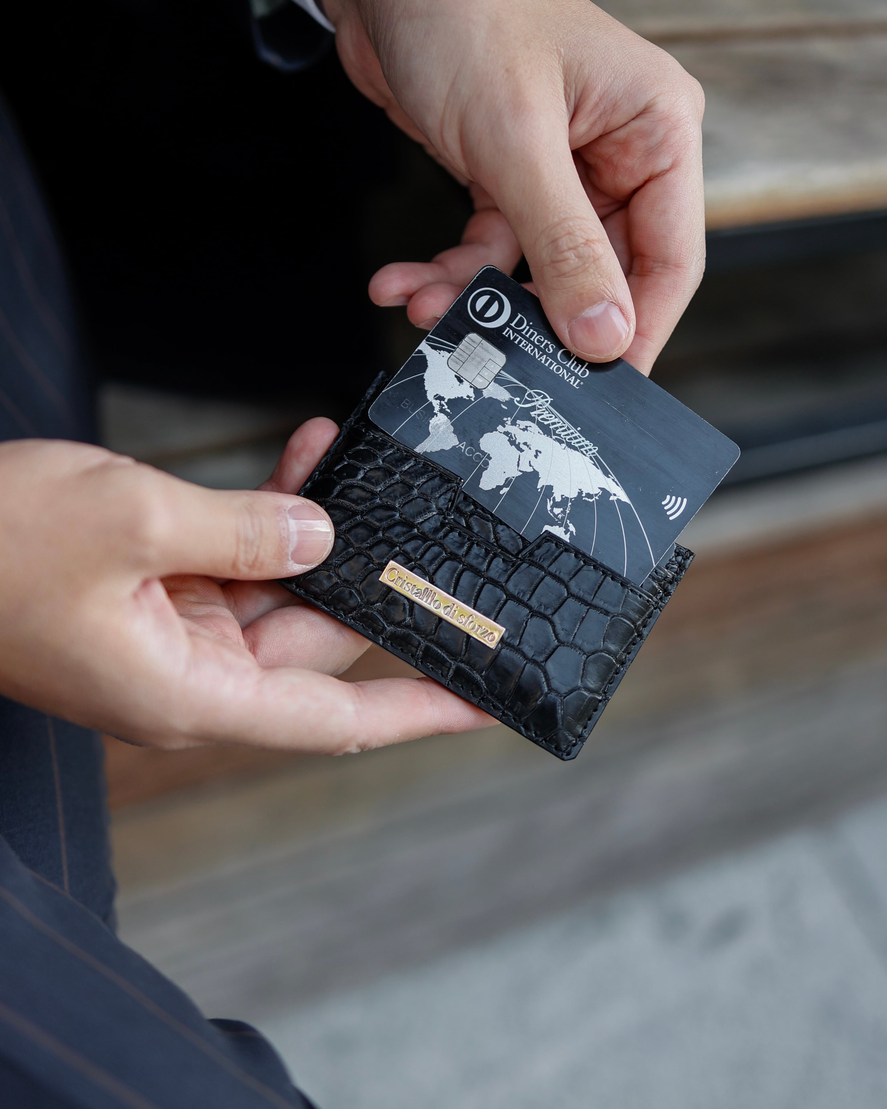 圧倒的高級感】Crocodile Porosus Card Case【最高級ポロサス】【送料