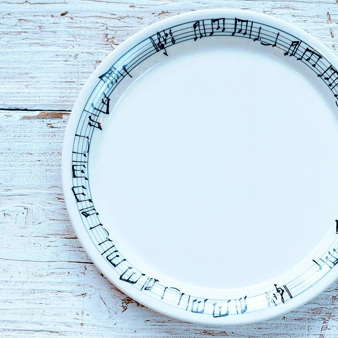 波佐見焼】音譜 8寸皿 / 作家 朝長美紀 | 京都 ミチカケ COFFEE ANCO MUSIC