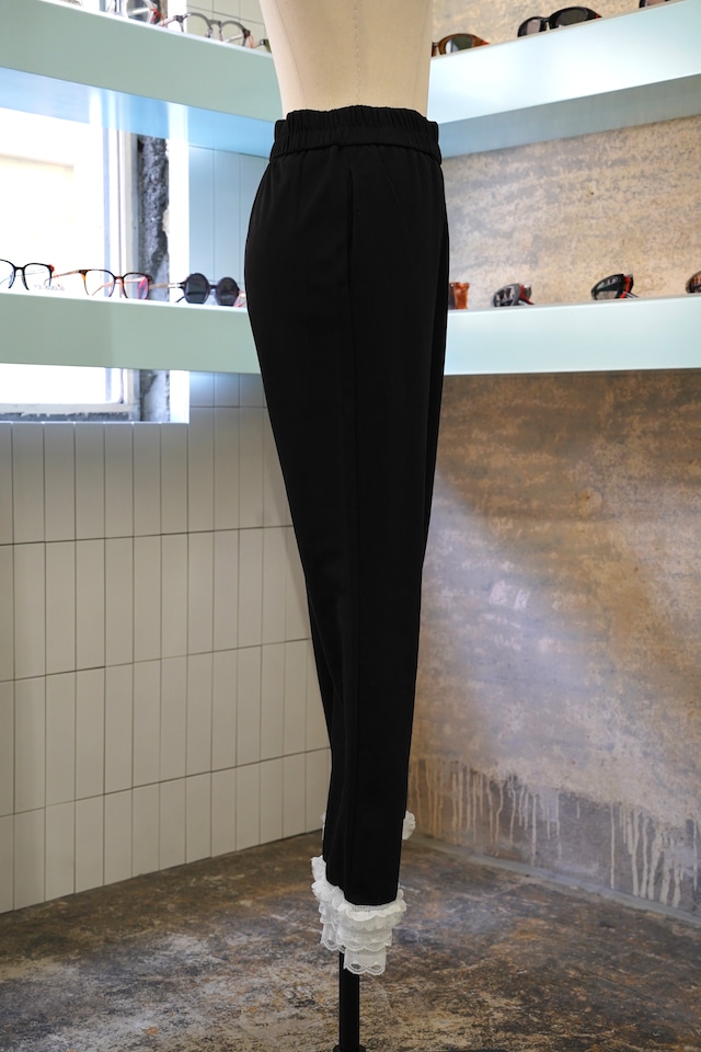 SUSO LACE FRIL SWEAT PANTS