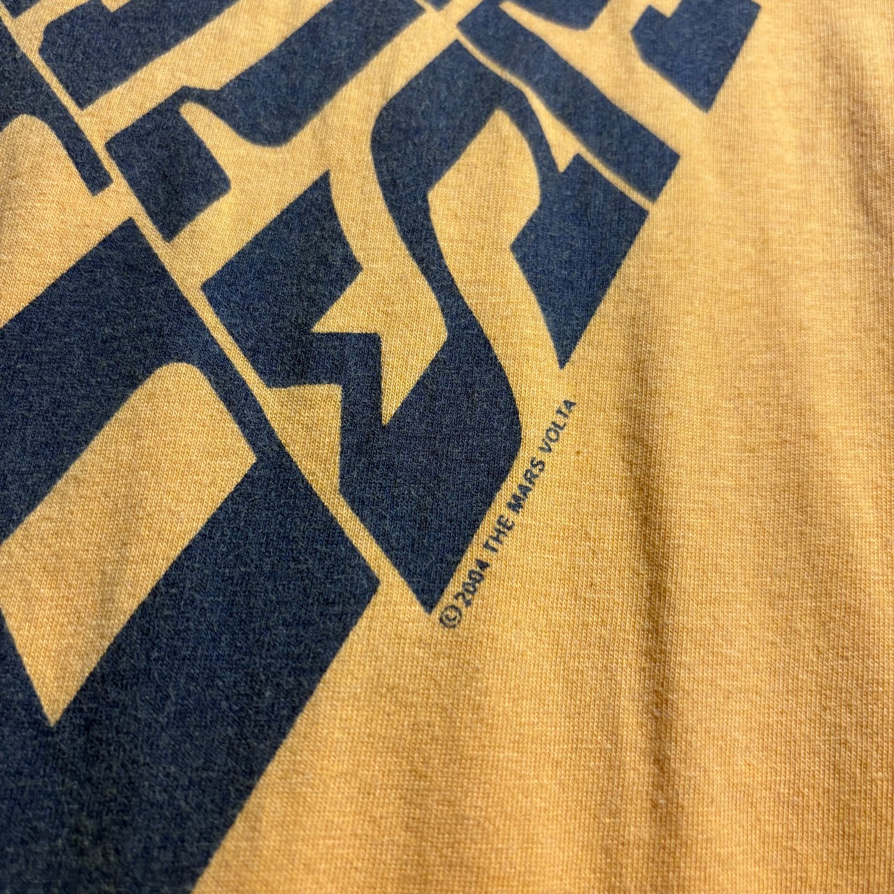 vintage 2004’s THE MARS VOLTA music tee