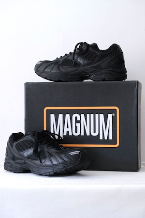 HI-TEC MAGNUM U.S.T　Black