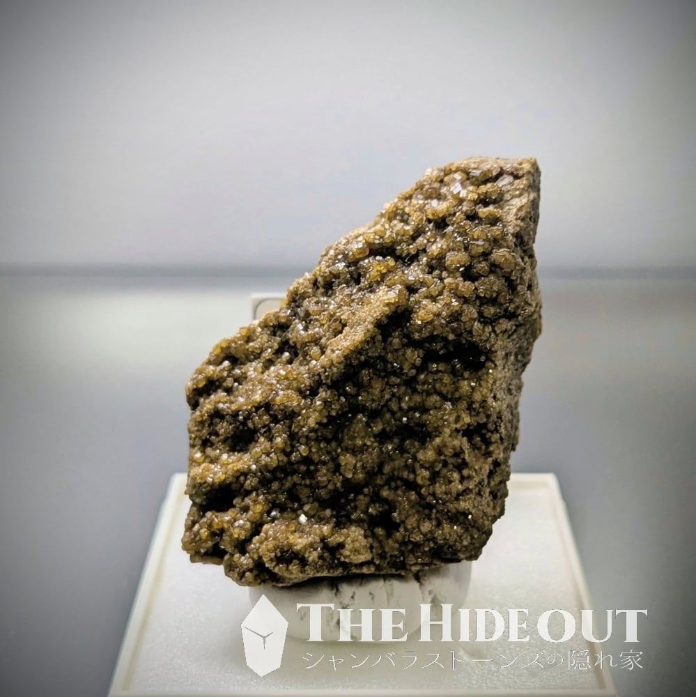 日本国産鉱物標本066 埼玉県秩父市中津川秩父鉱山橋掛沢産