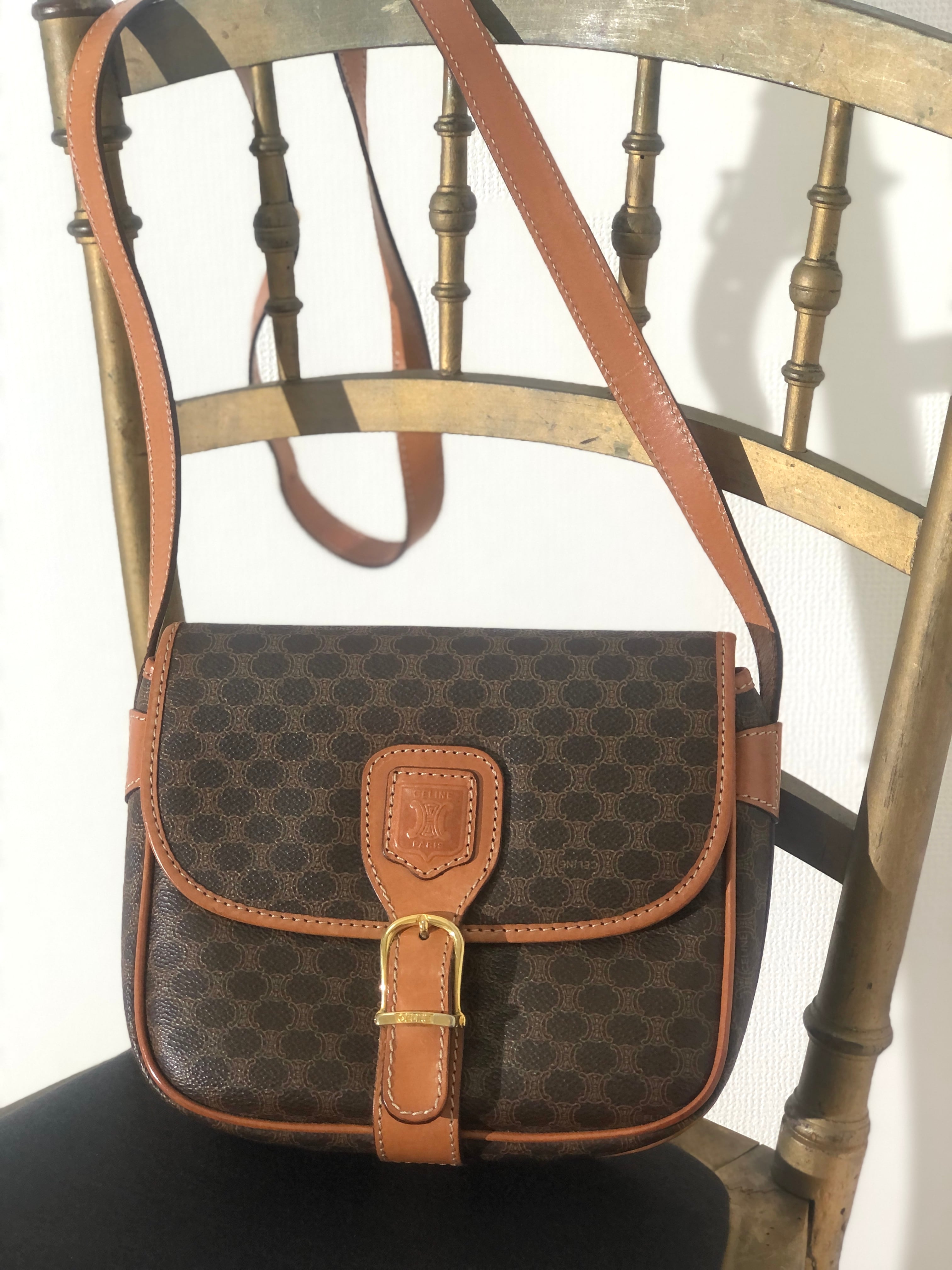 CELINE セリーヌ マカダム ブラゾン型押し フロントベルト PVC×レザー ショルダーバッグ ブラウン vintage ヴィンテージ オールドセリーヌ yge8nd