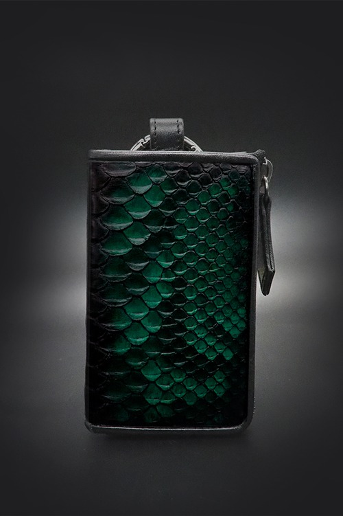 Item No.0489：Little zip wallet /Diamond Python Hand dye / Ball finish