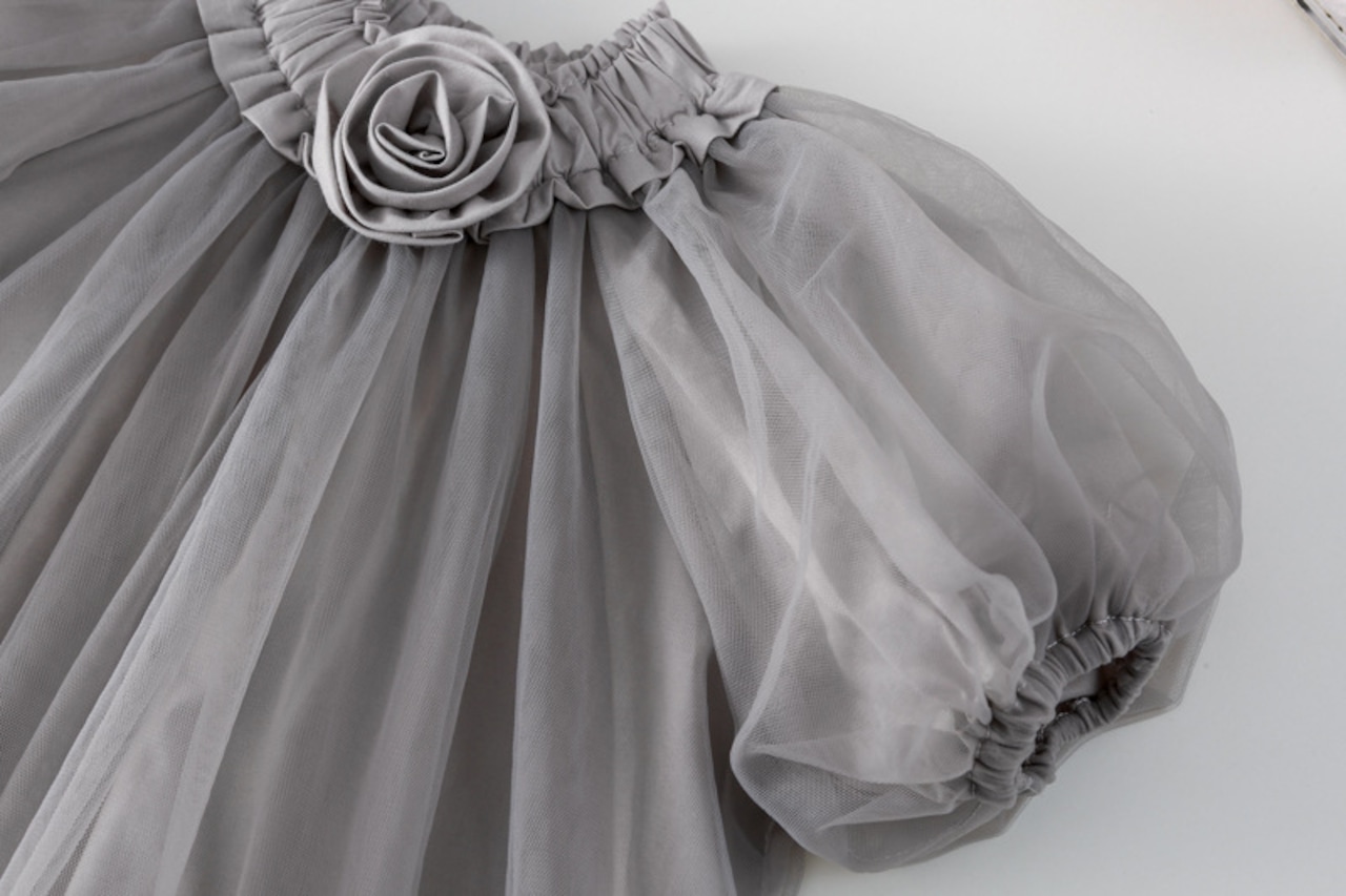 夏パフスリーブチュールワンピース