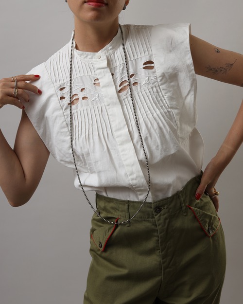 Chloe / Cut Work Top
