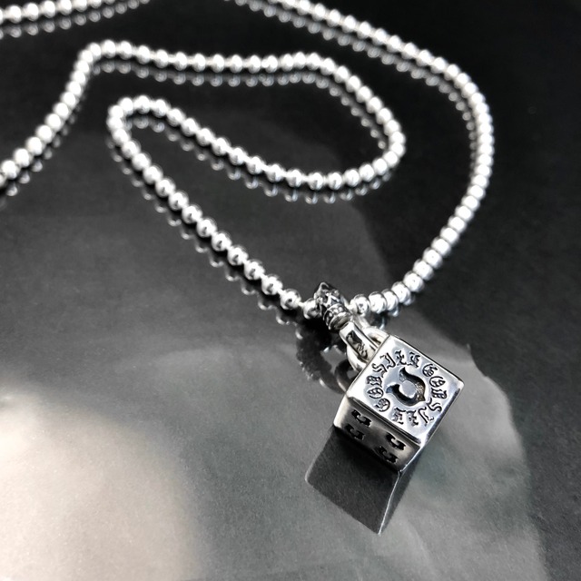 DICE : HORSESHOE BALL CHAIN NECKLACE / ホースシューダイス ボールチェーンネックレス