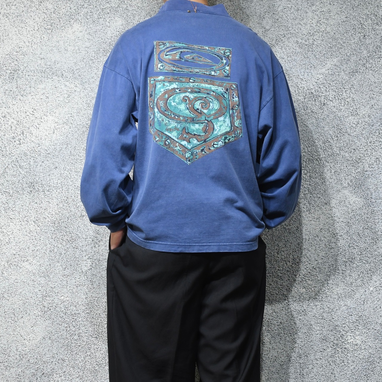 QUICK SILVER mock neck long sleeve tee