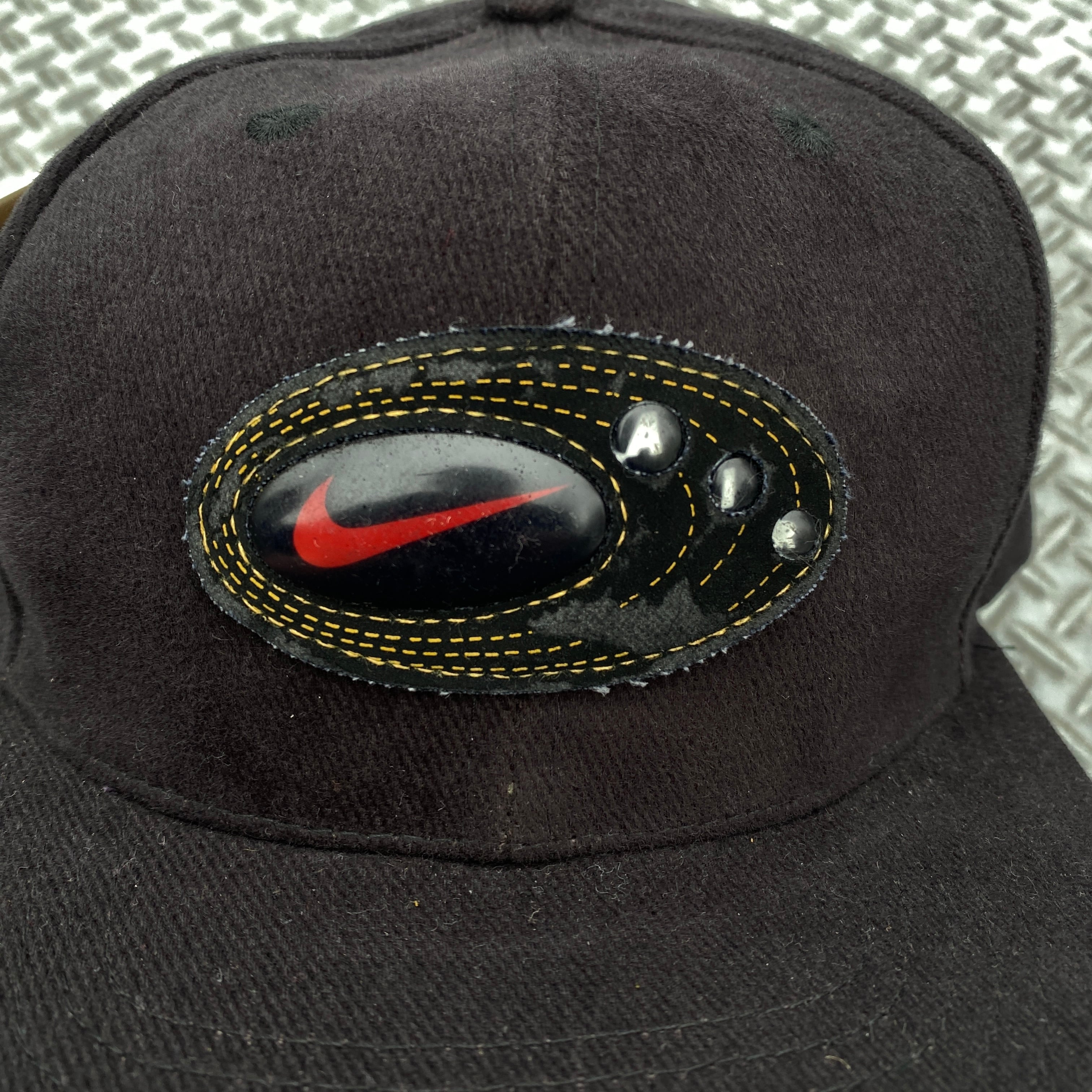 90s NIKE AIR Deadstock Cap | RIVERSIDE BASE