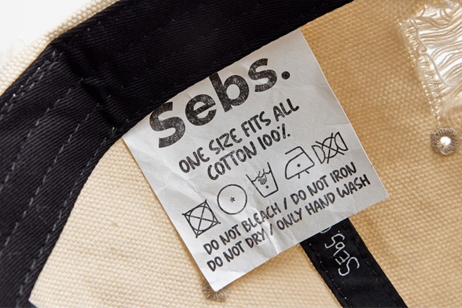 ☆ aespa ウィンター 着用！！【Sebs.】ドットコムボールキャップの