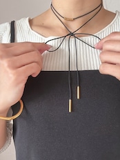 コードチョーカーロングネックレス