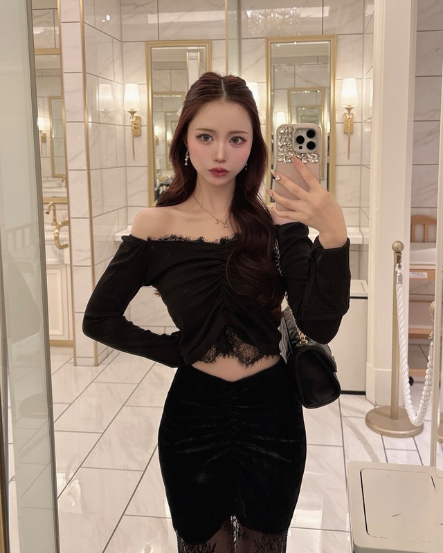 レースギャザーデザイン2wayトップス