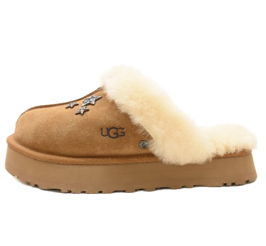 CHROME HEARTS クロムハーツ × UGG アグ スタッズ装飾 ムートン CHROME HEARTS クロムハーツ × UGG アグ スタッズ装飾 ムートン