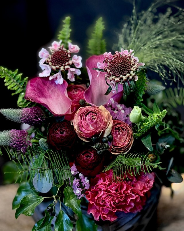 Seasonal Arrangement / L