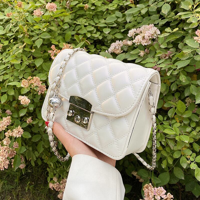 サマーチェーン レッド 夏物 メッセンジャーバッグ Tiancai_Wing_Bag46793244720